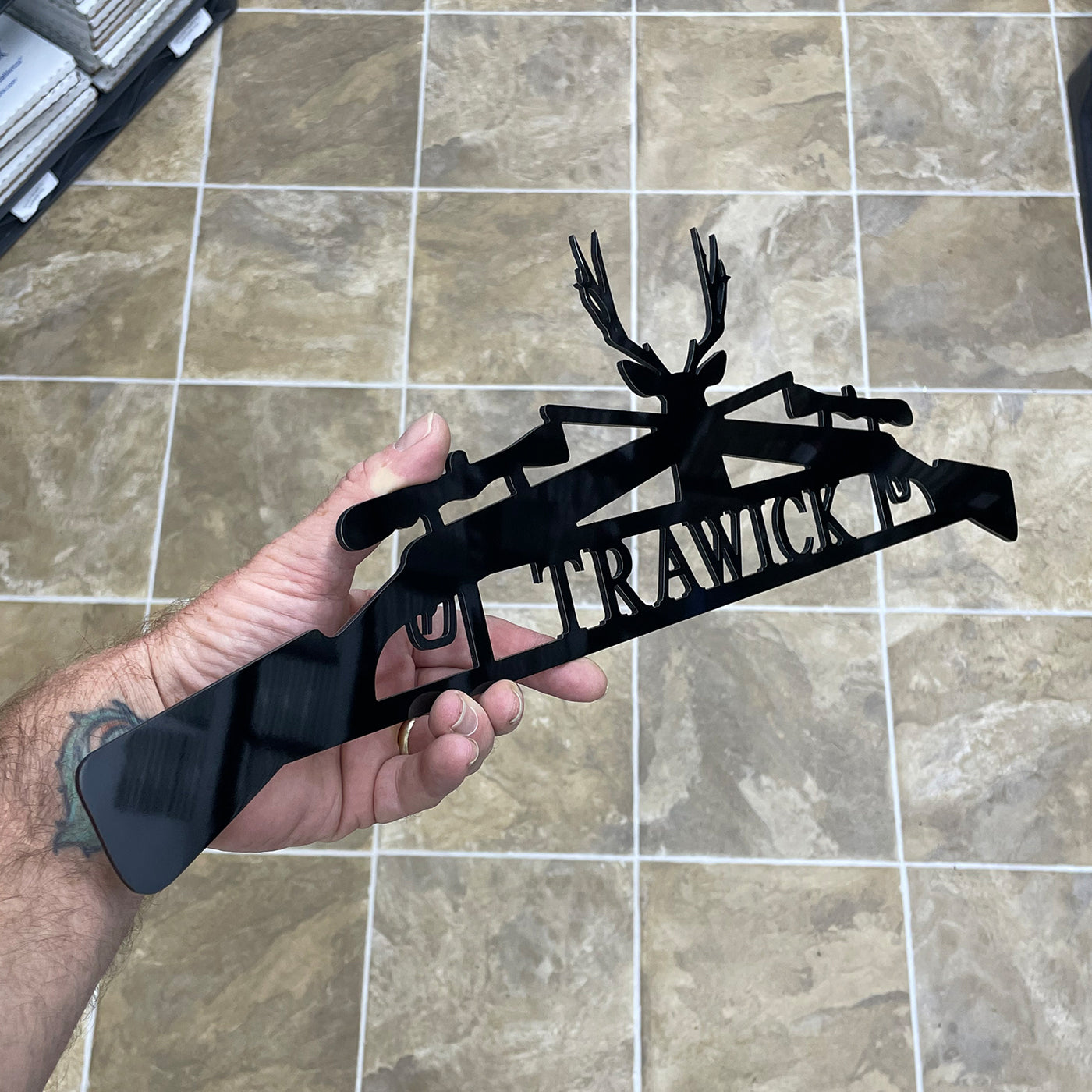Metal Personalized Hunter Sign | Door hanger | Family Name Sign | Gift for Outdoor Lovers